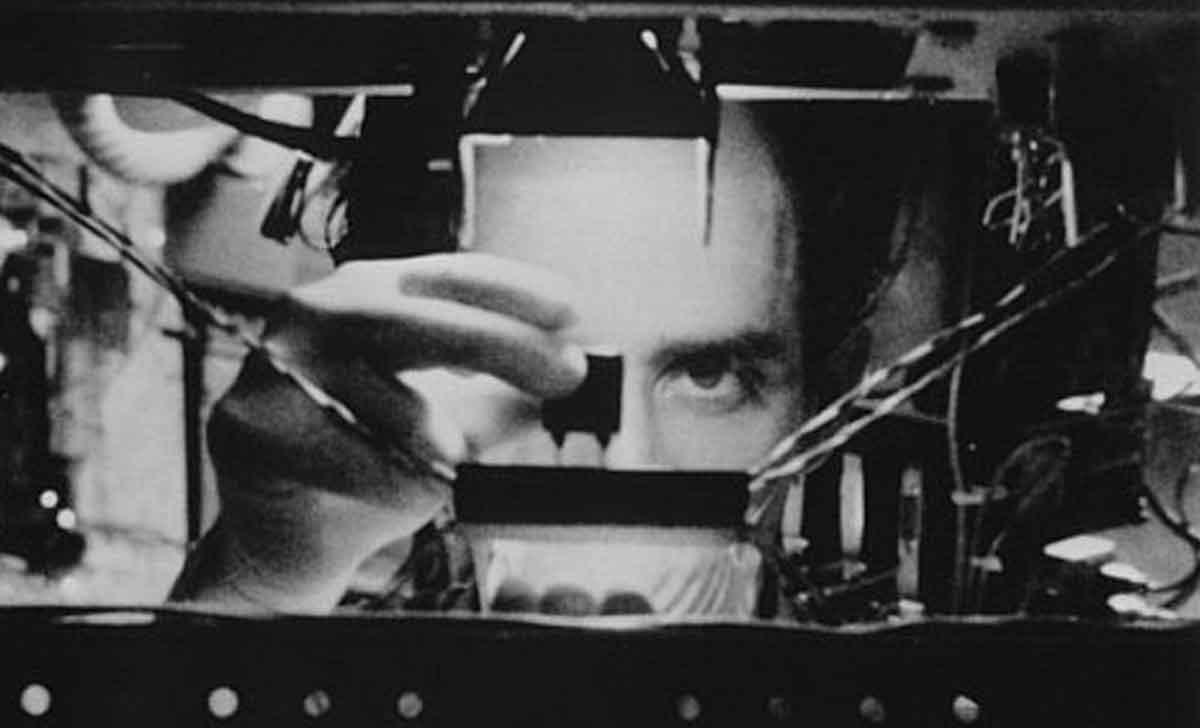 película de 1998 - pi, fe en el caos