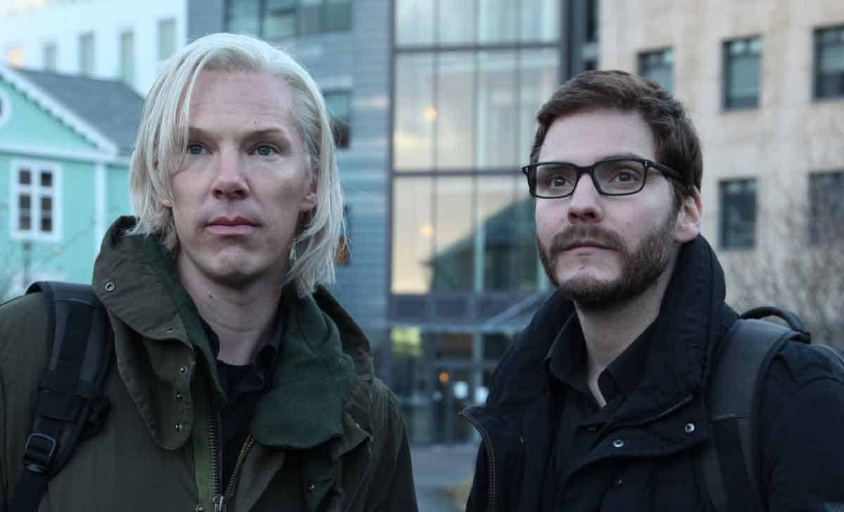 El quinto poder (2013) - Julian Assange