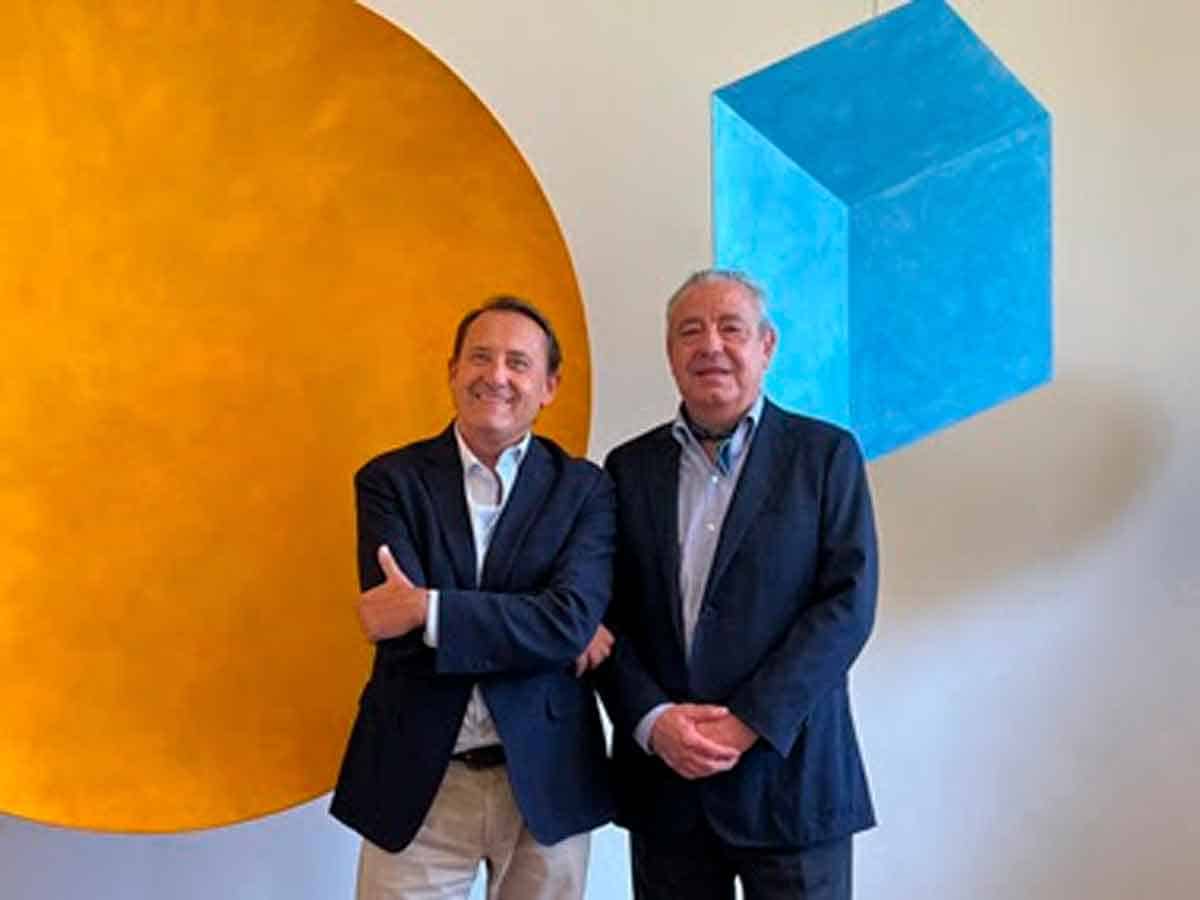 adolfo blanco (izquierda), fundador y presidente del consejo dea contracorriente films, junto a jorge gabarró (derecha), fundador y ceo de selectavisión