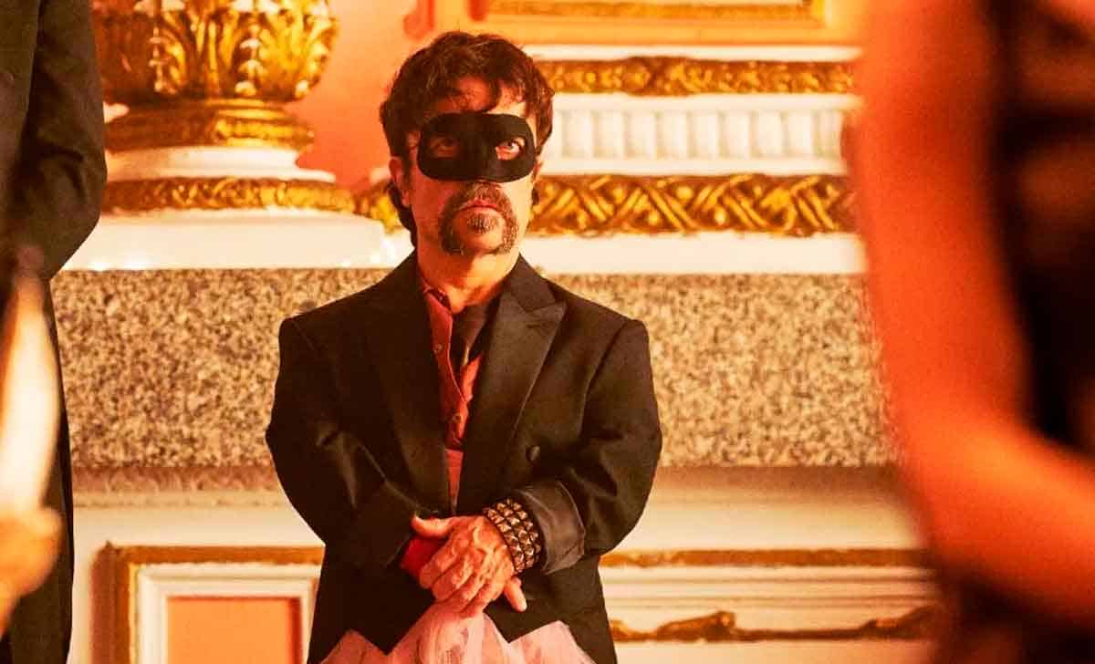 Peter Dinklage en el Vengador Tóxico