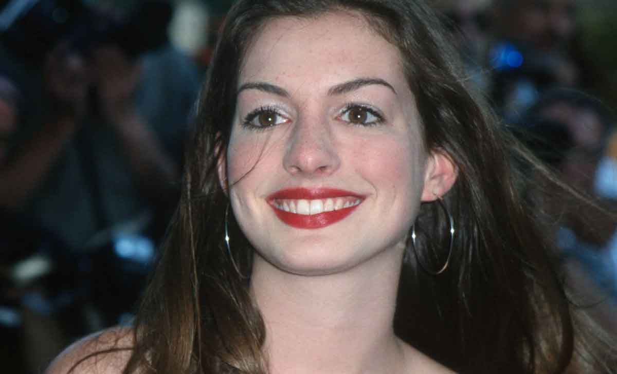 anne hathaway (2024)