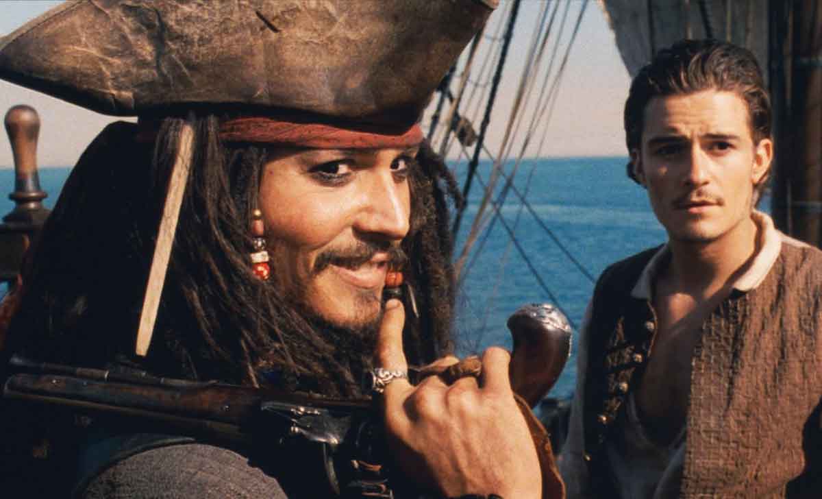 johnny depp como jack sparrow regreso piratas del caribe