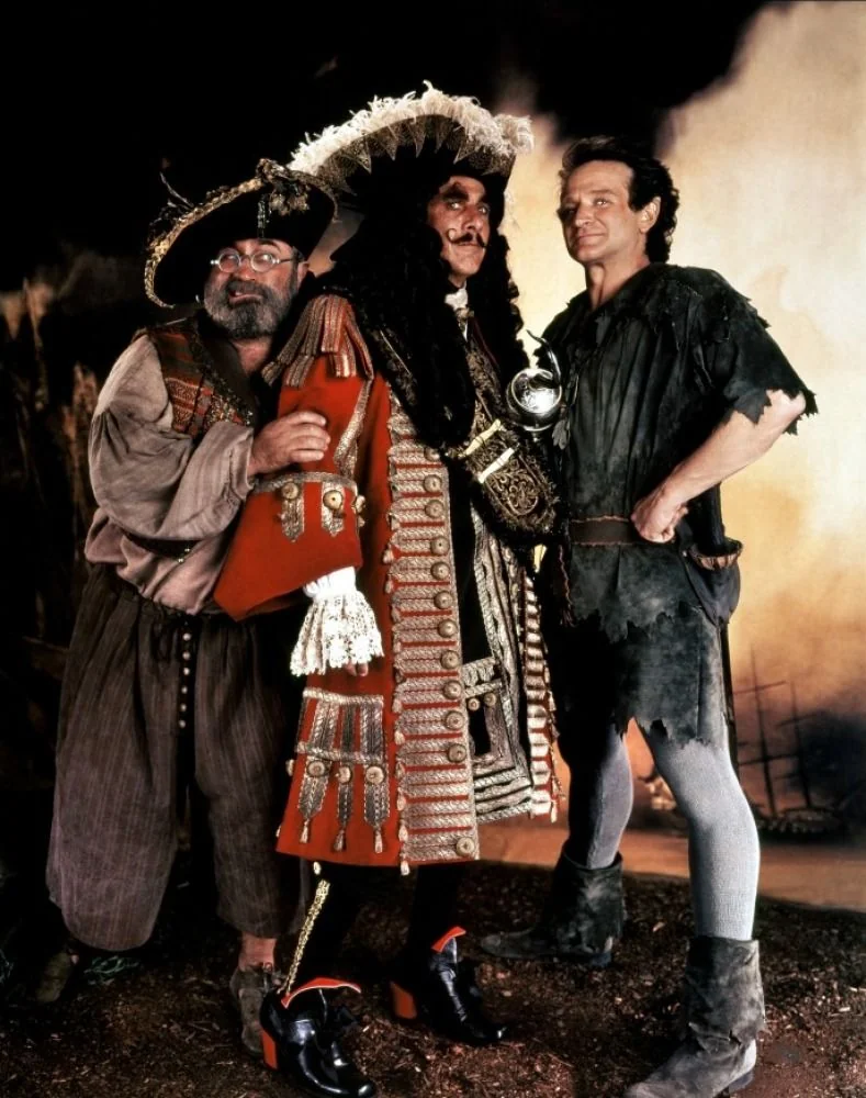 La ambiciosa película de Steven Spielberg que nunca recibió el reconocimiento que merecía hook robin williams, bob hoskins y dustin hoffman