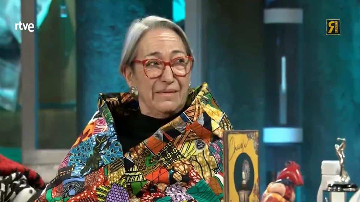 broncano al rescate: el tenso momento de luisa gavasa tras los abucheos en ‘la revuelta’