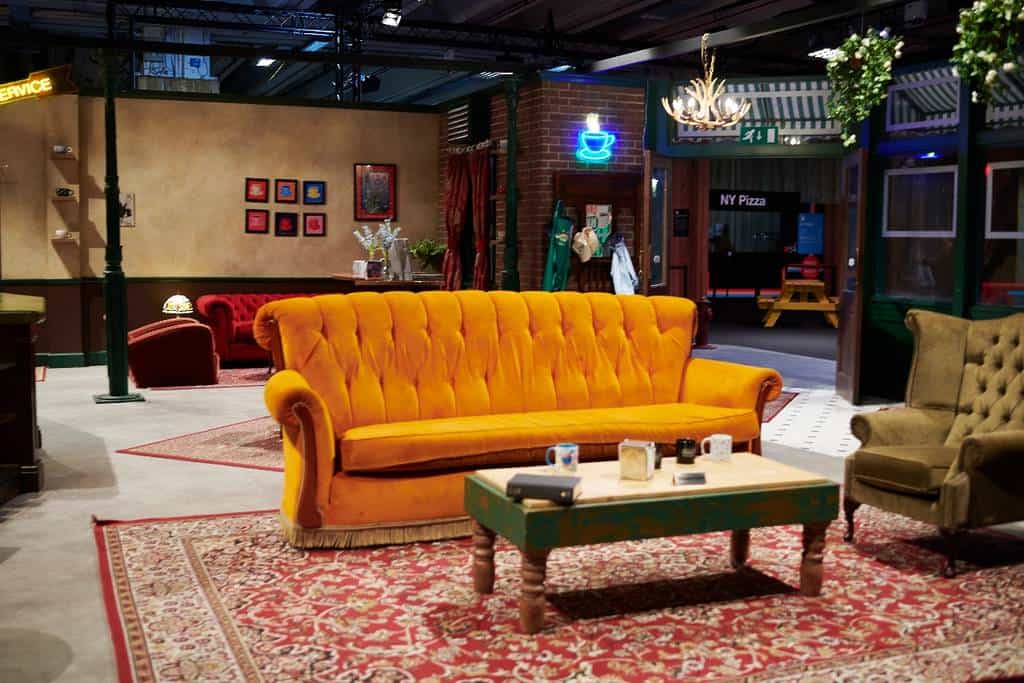 🎬 the friends experience llega a ifema: vive la serie como nunca antes