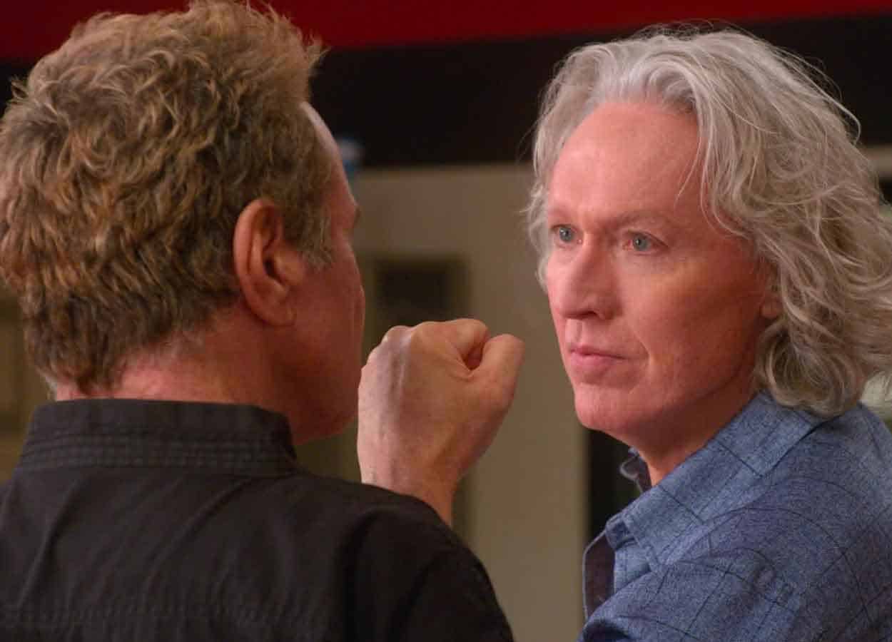 cobra kai revela el destino de john kreese y terry silver