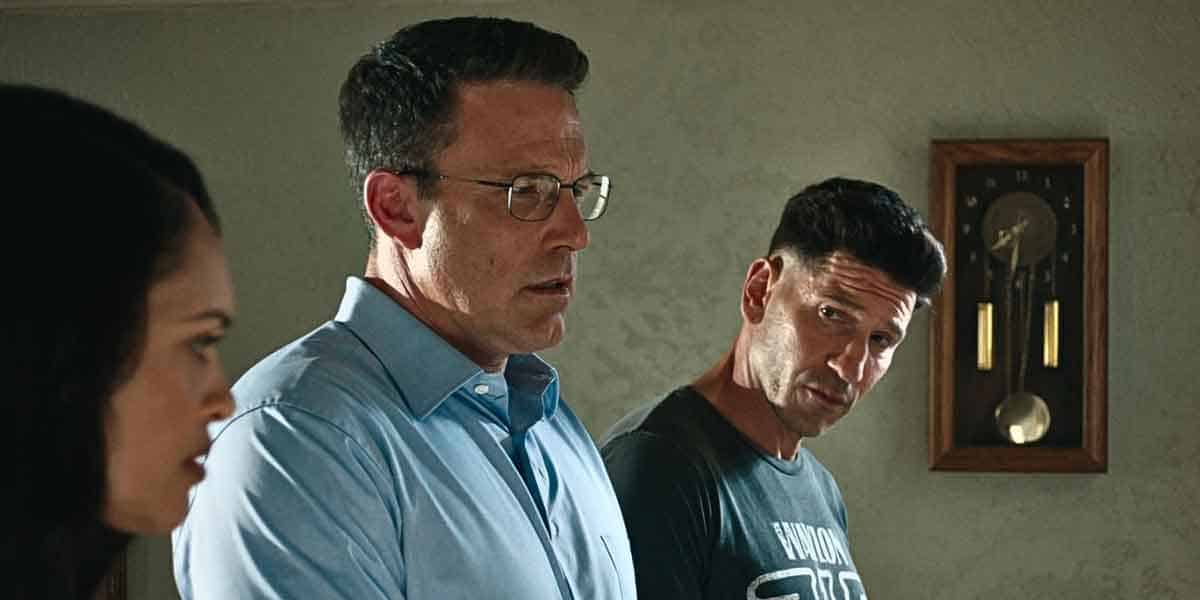 El contable 2 critica