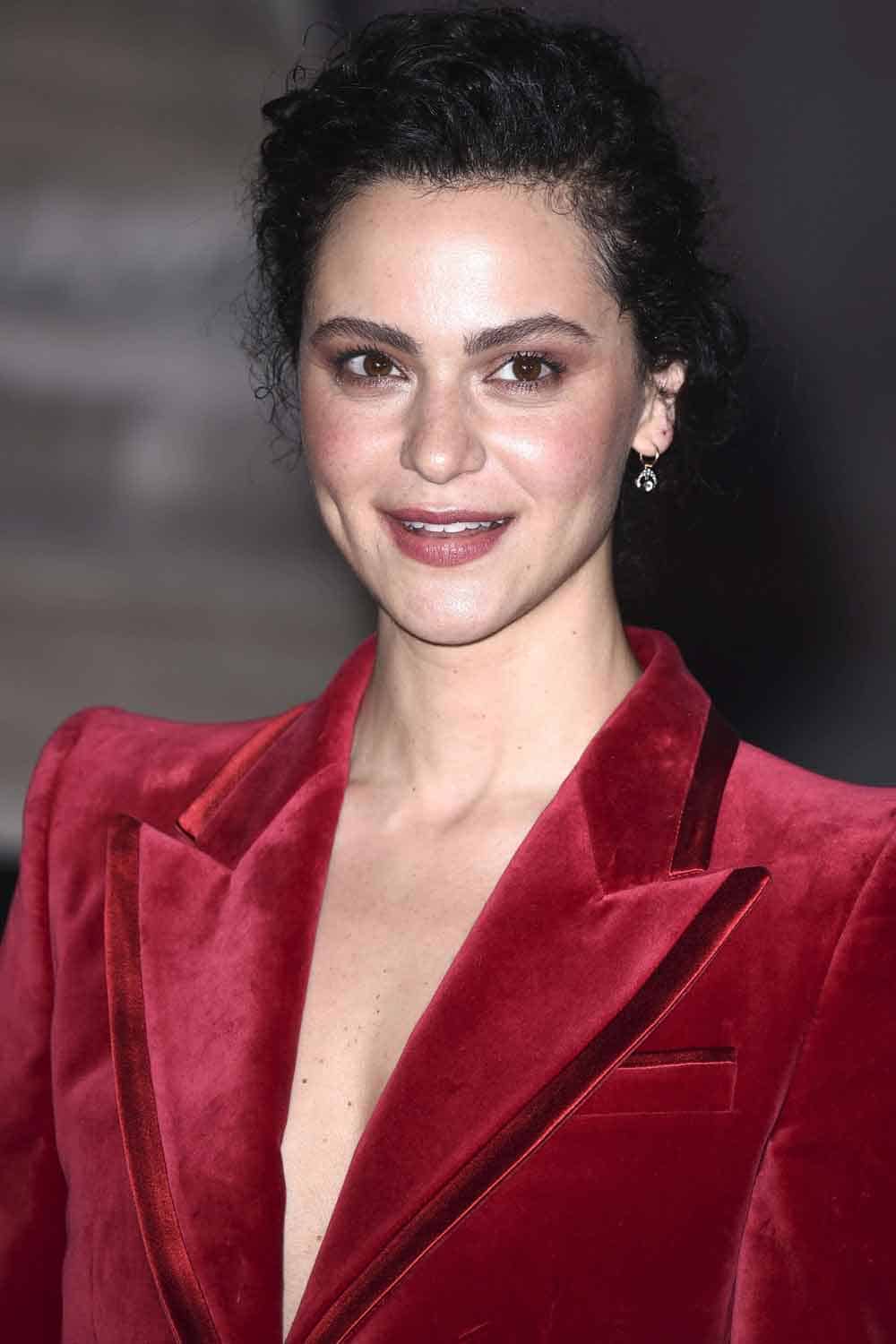 may calamawy - actriz de marvel