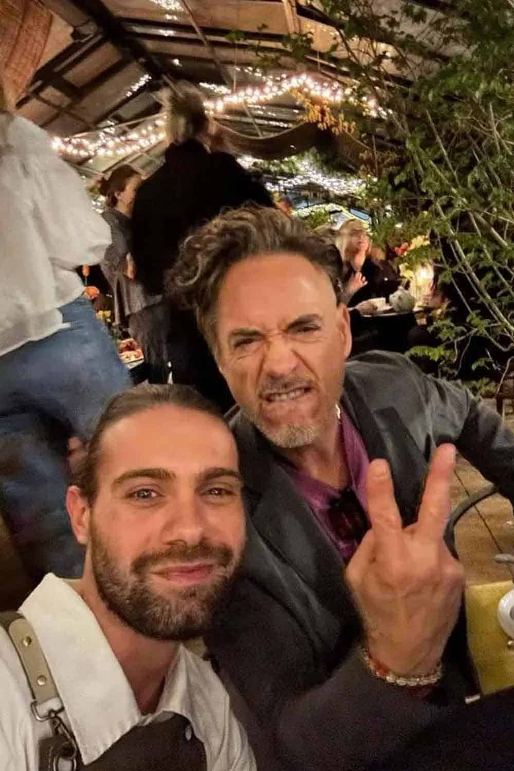 robert downey jr con su look en vengadores: doomsday