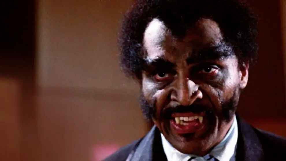 Si Sinners te dejó sin aliento, estas 10 películas de vampiros son imprescindibles - blacula