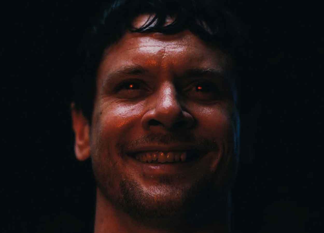 Película de vampiros tiene una de las mejores escenas de 2025 sinners jack o'connell