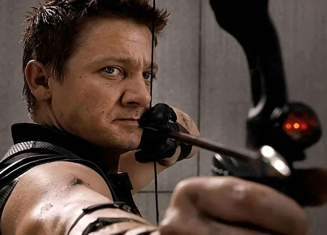 jeremy renner como ojo de halcón