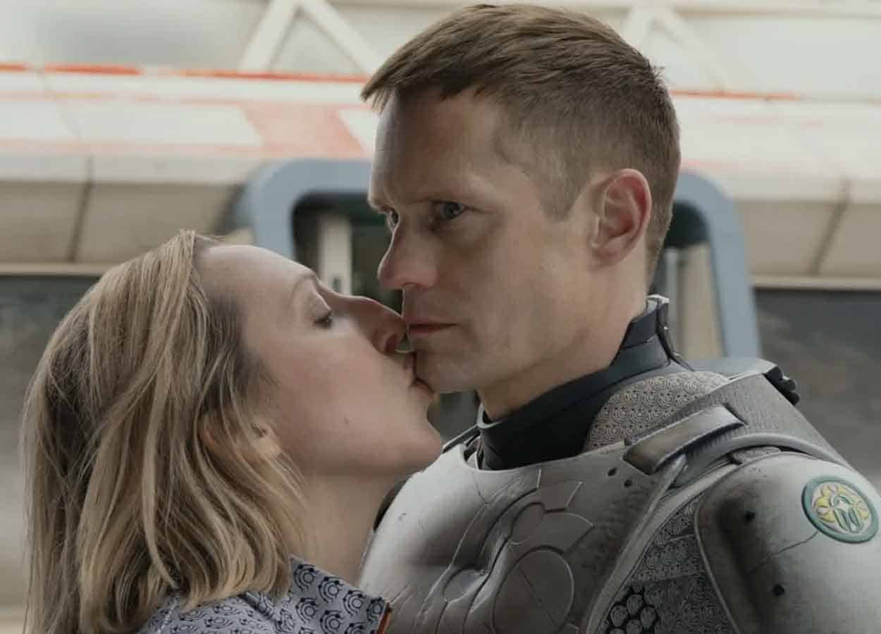 anna konkle y alexander skarsgard en murderbot