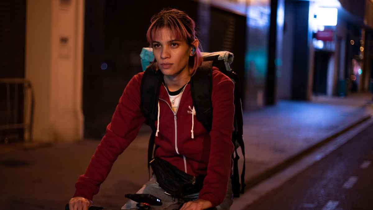 el thriller español que se grabó de noche, en bici y sin cortes: así se hizo rider
