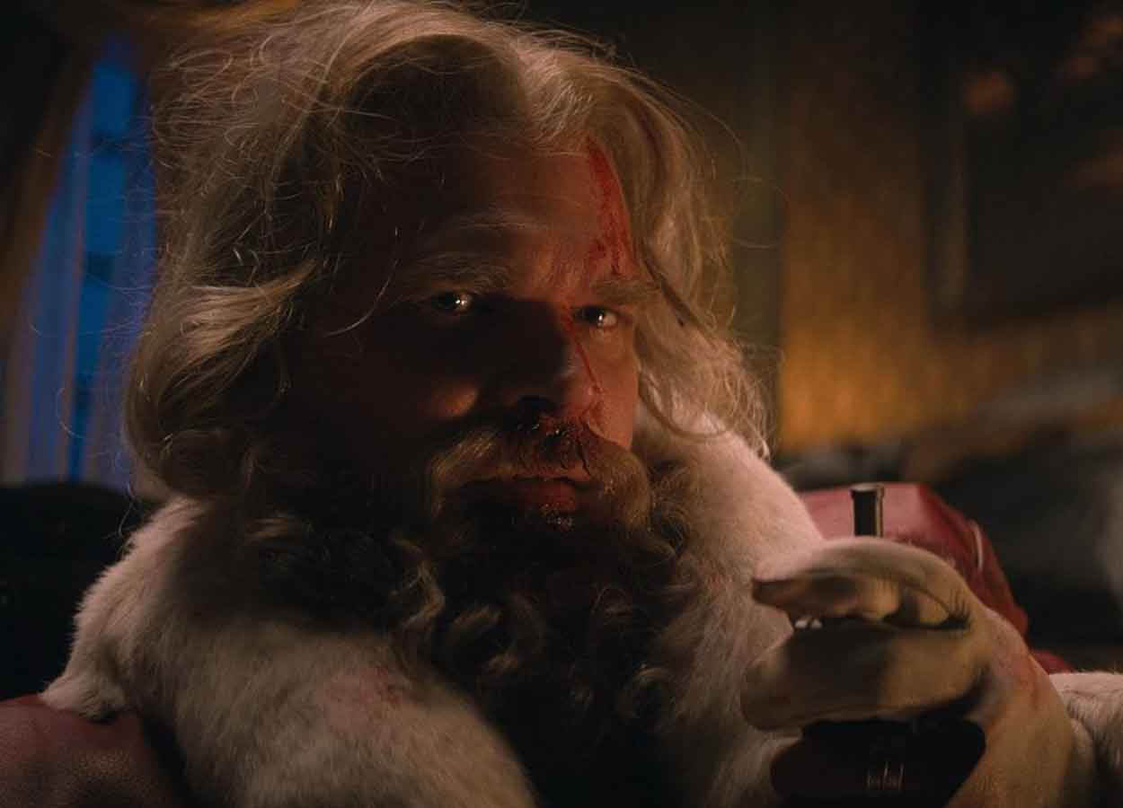 vuelve la película navideña más sangrienta