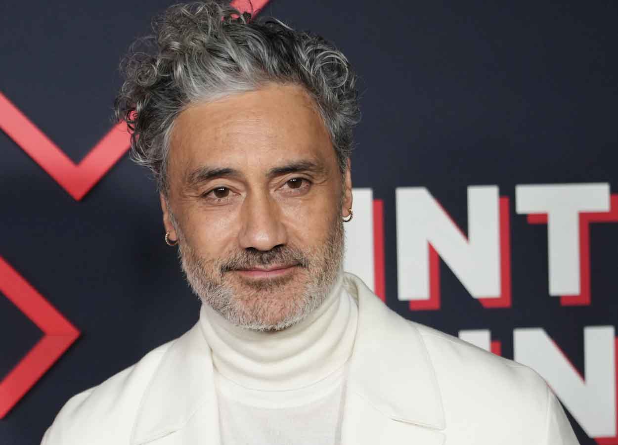 taika waititi 2025 director película de ciencia ficción