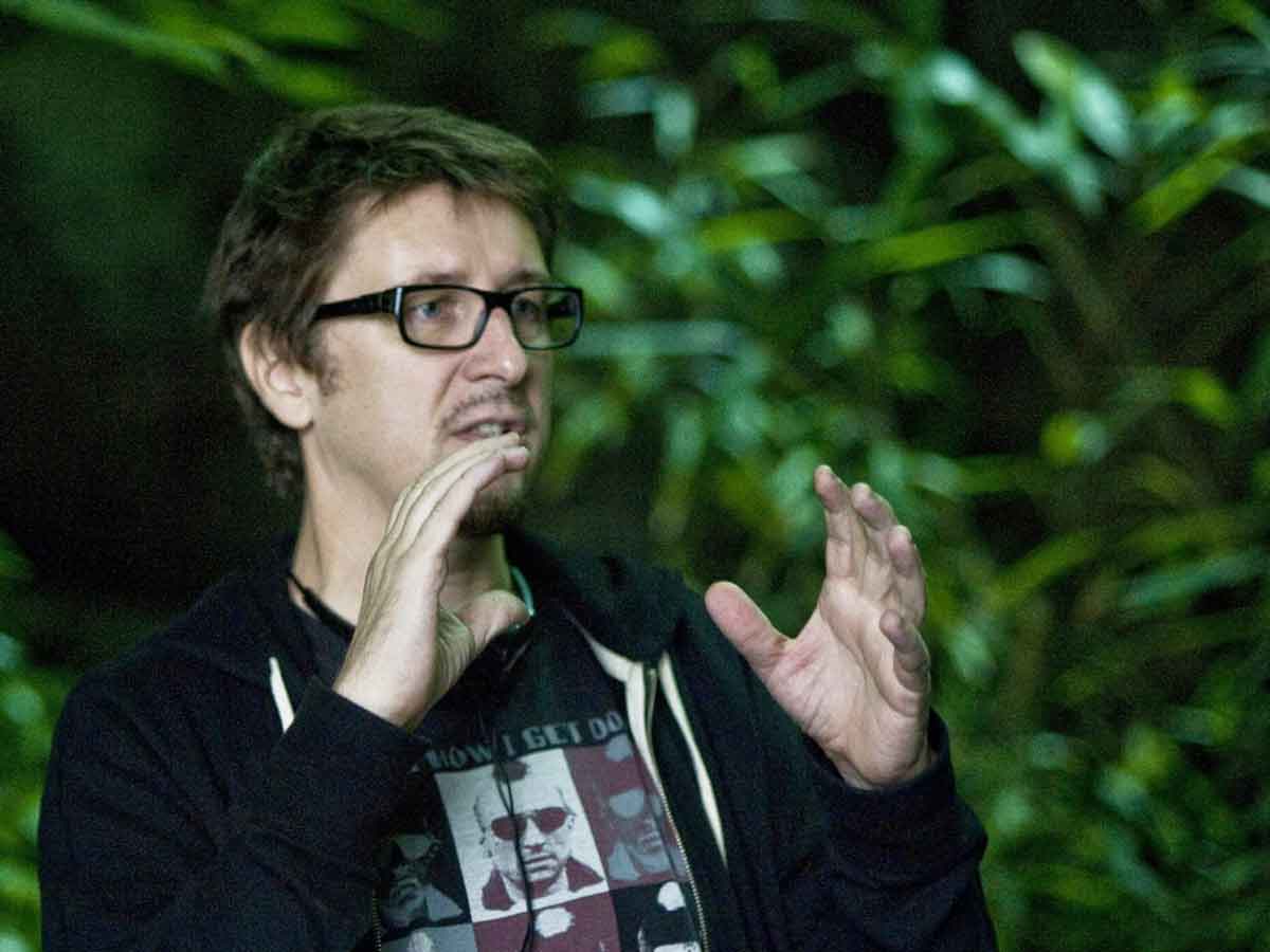 deliver us from evil, director scott derrickson, on set, 2014. ph: andrew schwartz/©screen gems/courtesy everett collection