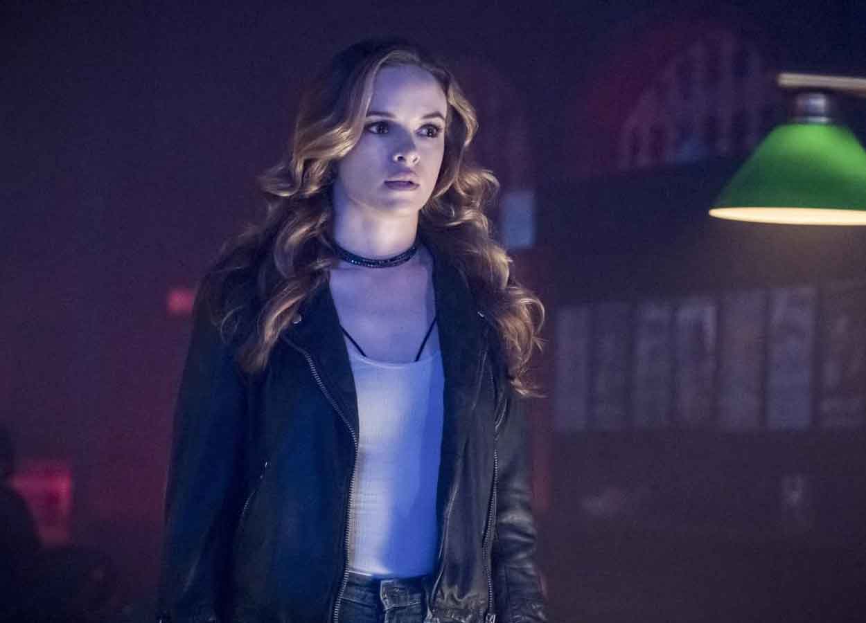 Danielle Panabaker en el Arrowverso