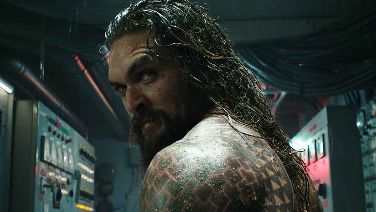 jason momoa protagonizará una película de acción de piratas