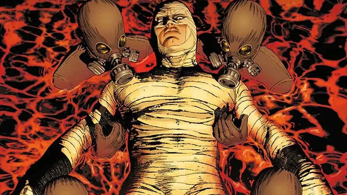 nemesis saliendo de una especie de pozo de lázaro sostenido por sus lacayos con trajes herméticos y máscaras