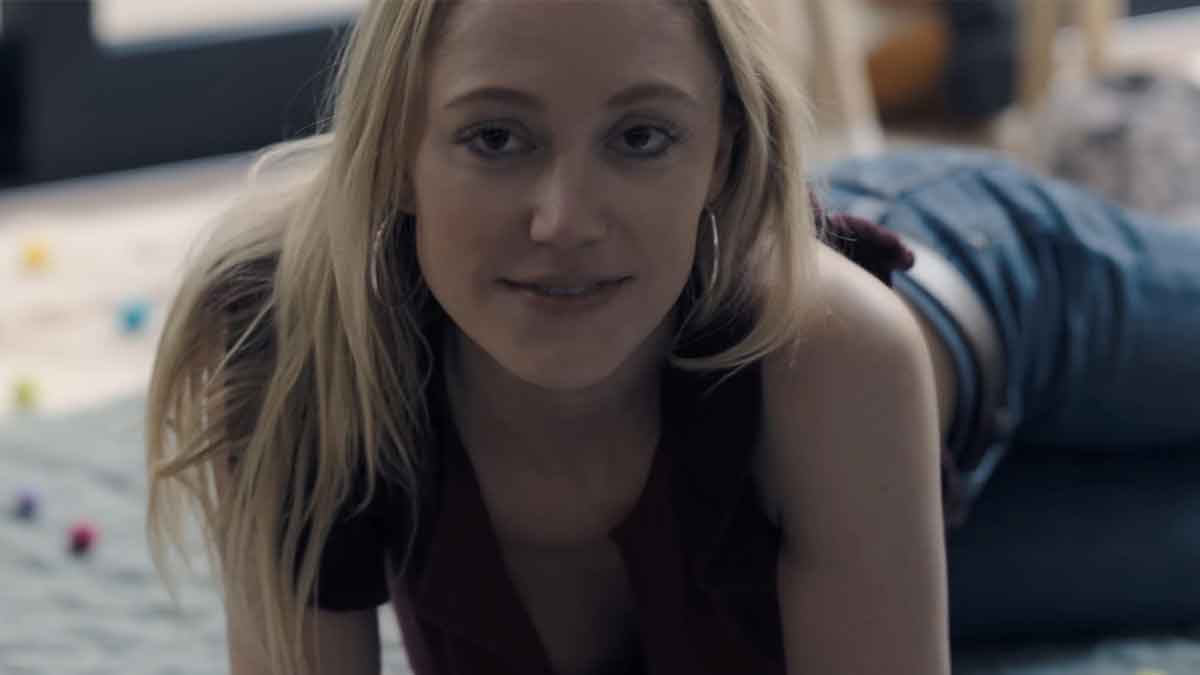 The Hand That Rocks the Cradle (La mano que mece la cuna) película de terror