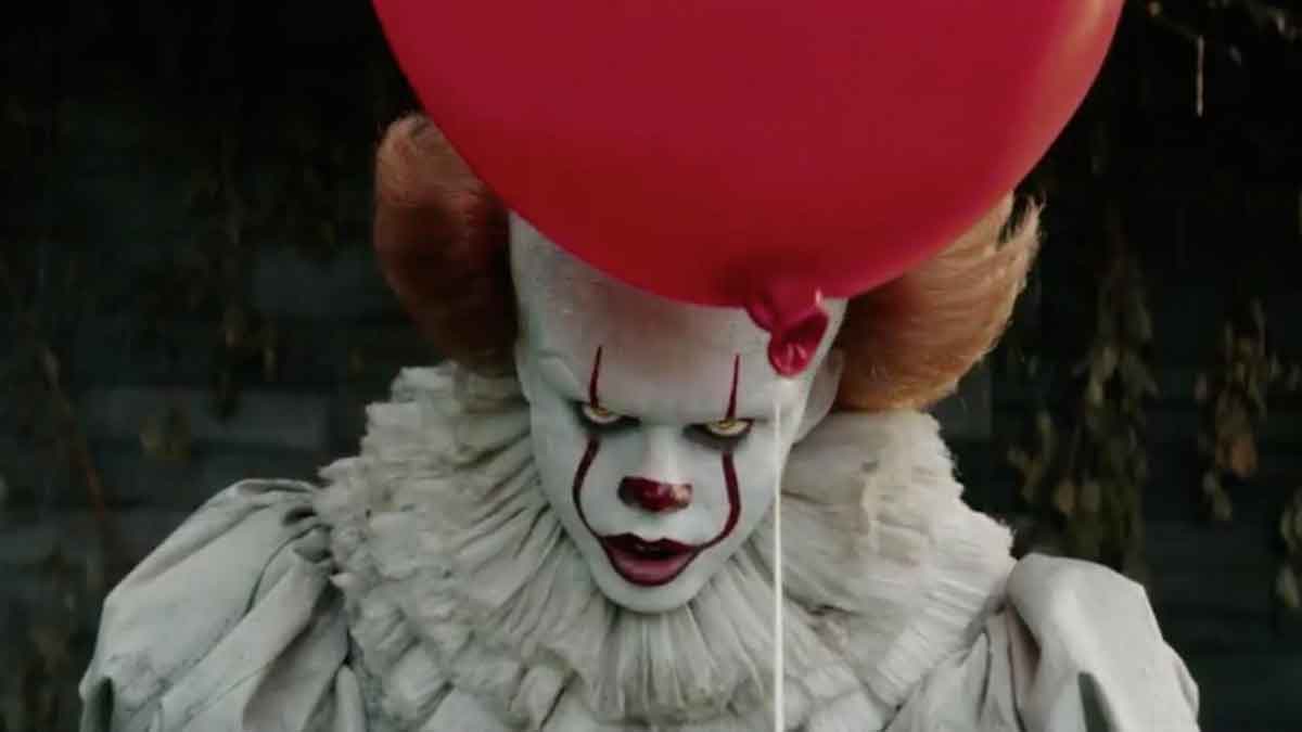 Pennywise IT 2025 It: Welcome to Derry