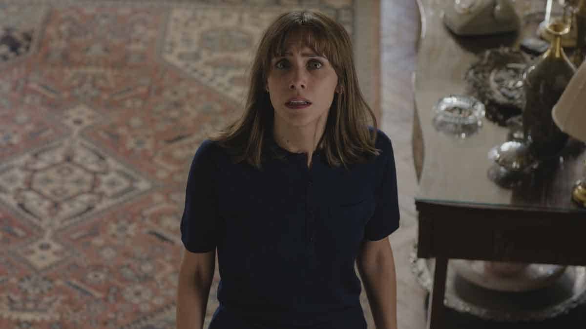 La sospecha de Sofía: identidad, engaños y espionaje tras el muro