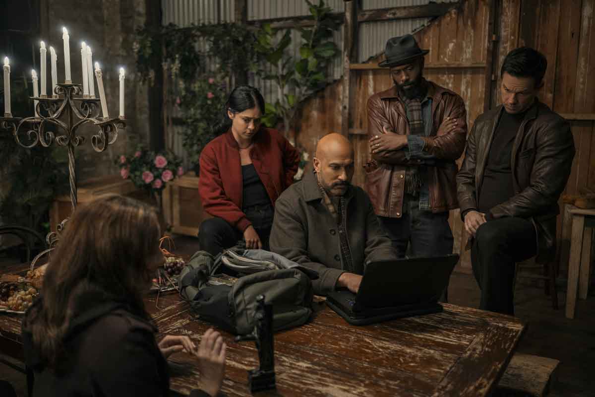 Content Services LLC - Brenda (Claire Lovering), Zen (Rosa Salazar), Ed (Keegan-Michael Key), Grofield (LaKeith Stanfield), and Parker (Mark Wahlberg) in PLAY DIRTY. Photo Credit: Jasin Boland/Prime © Amazon Content Services LLC