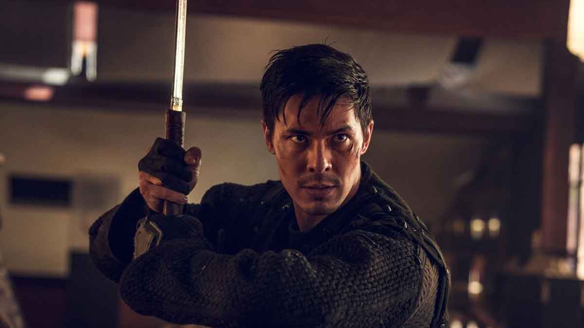 lewis tan in into the badlands (2015)