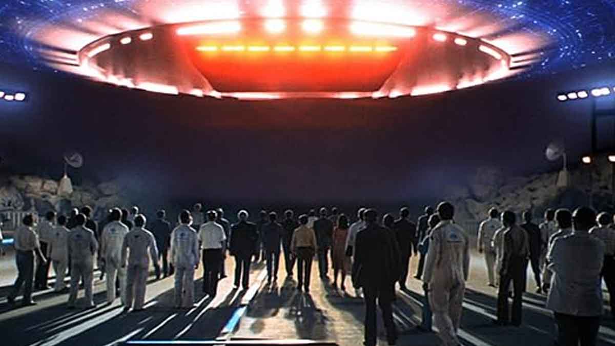 Primera imagen de la misteriosa película de ciencia ficción de 2026 de Spielberg encuentros en la tercera fase (1977)