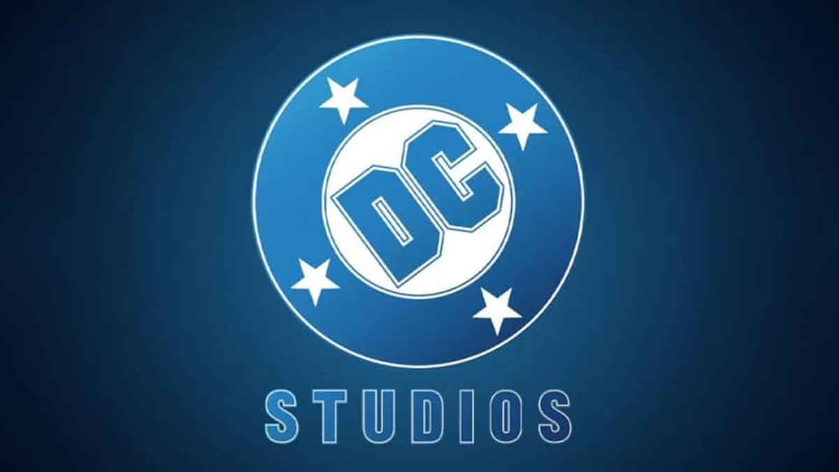 logo dc studios