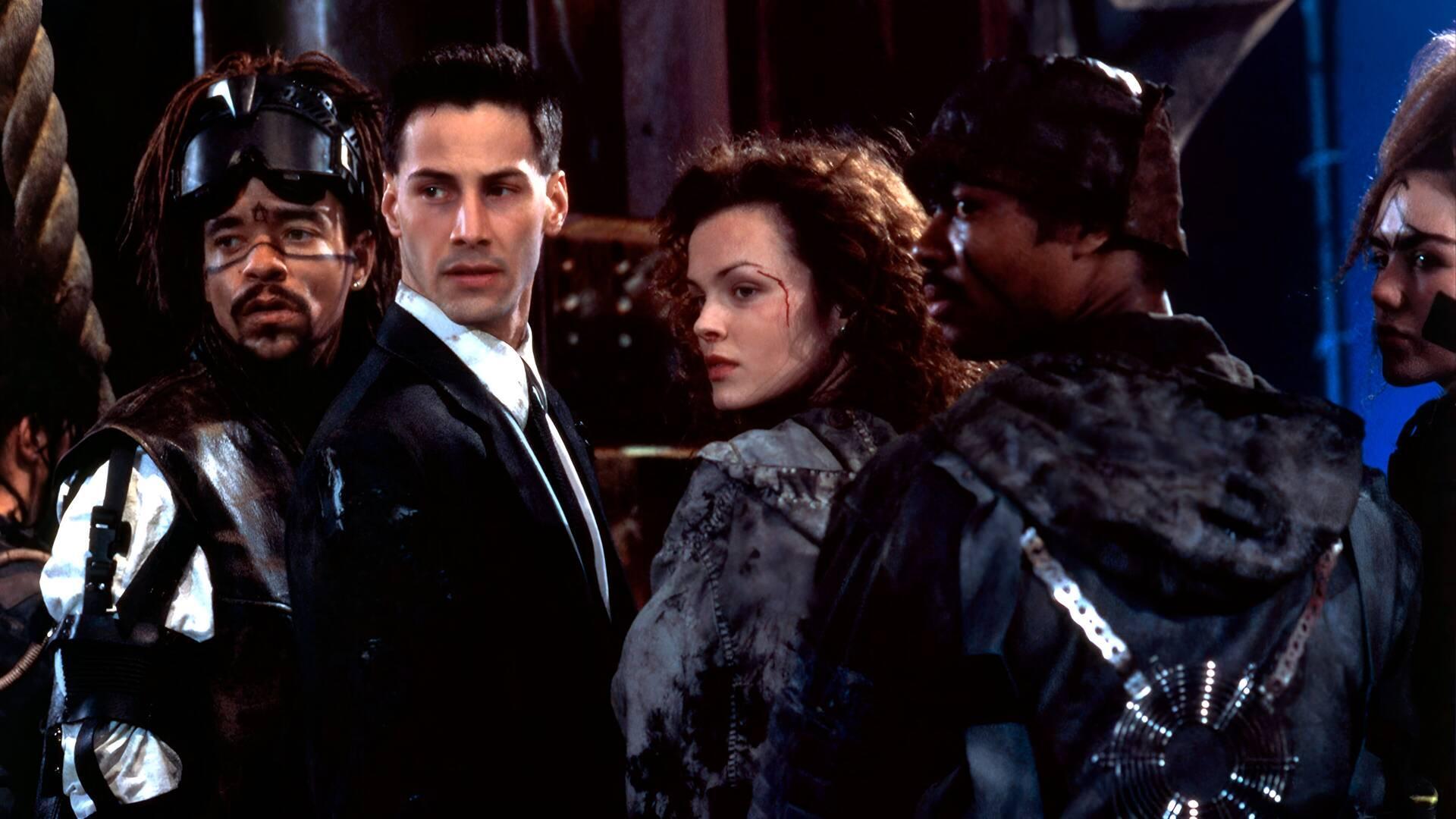 johnny mnemonic, la película de keanu reeves que se adelantó a su tiempo