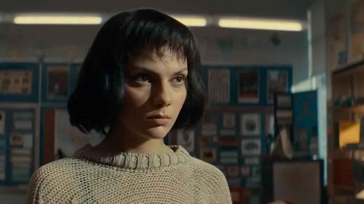 dafne keen en whistle