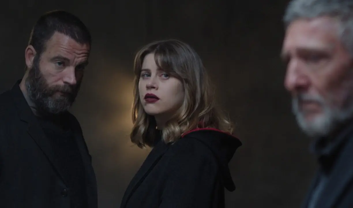 Los estrenos del 6 de febrero de 2026 confirman que febrero viene sin piedad el rastro del lobo