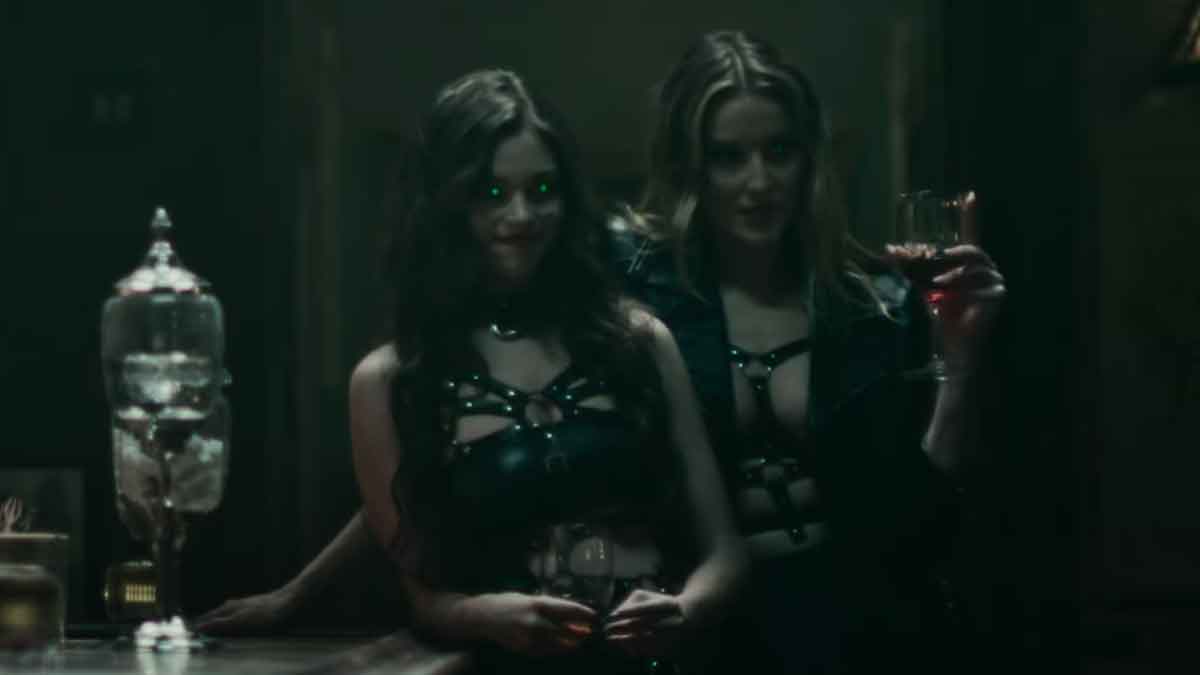 vampires of the velvet lounge