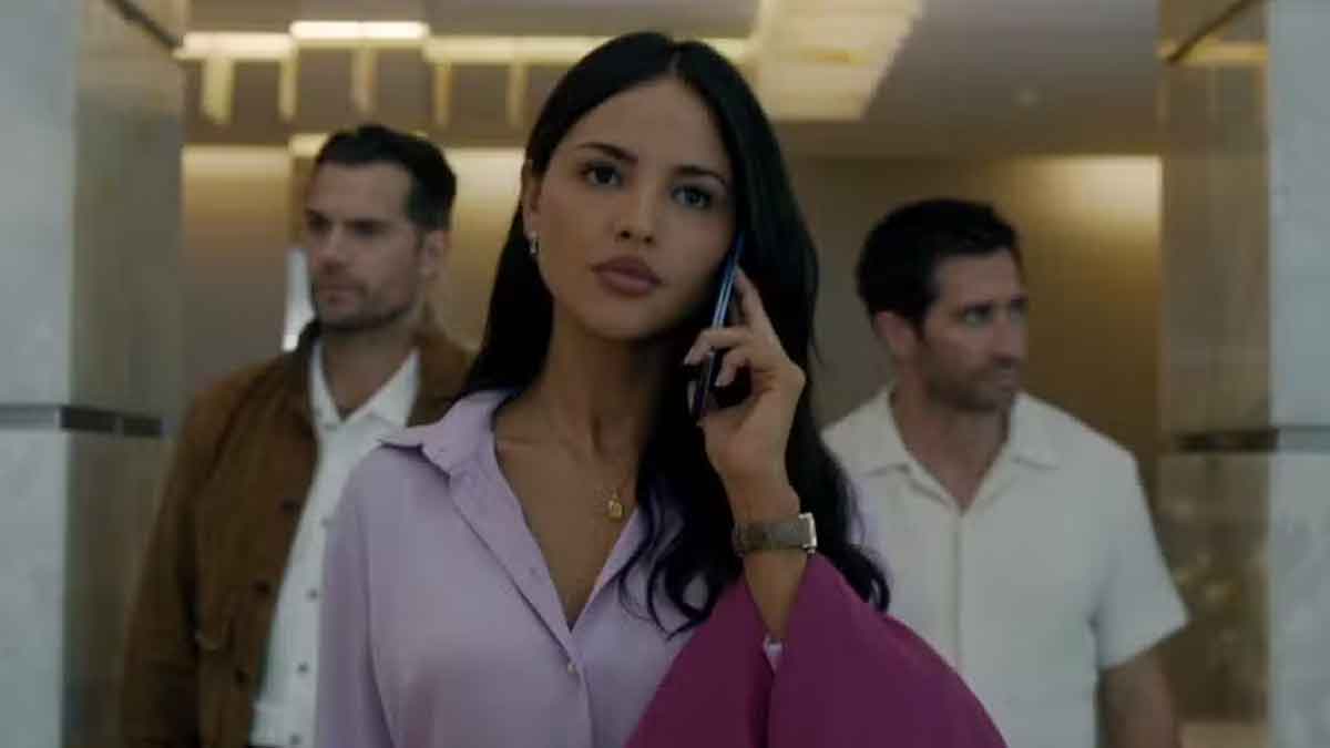 in the grey (2026) henry cavill, jake gyllenhaal y eiza gonz&aacute;lez