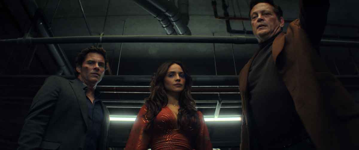 disney+ lanza el tr&aacute;iler de mike y nick y nick y alice, una comedia criminal con viajes en el tiempo