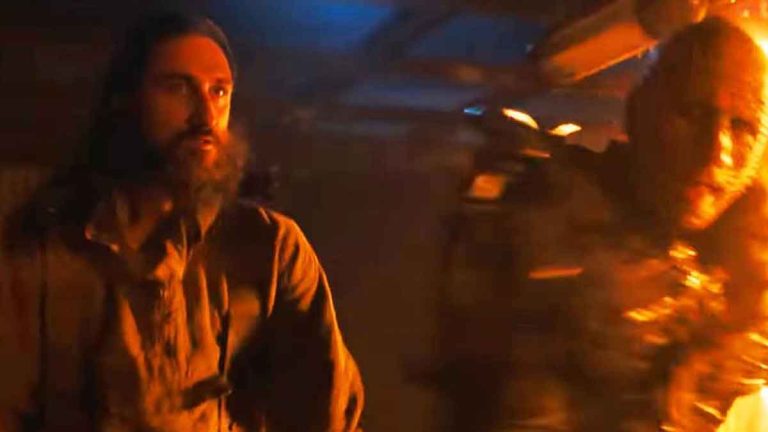 elias knoll en supergirl