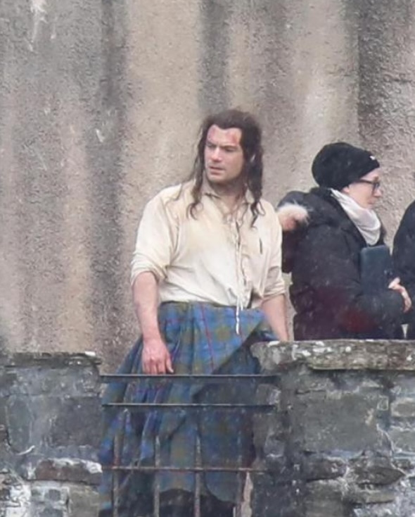 henry cavill en el nuevo vistazo de highlander