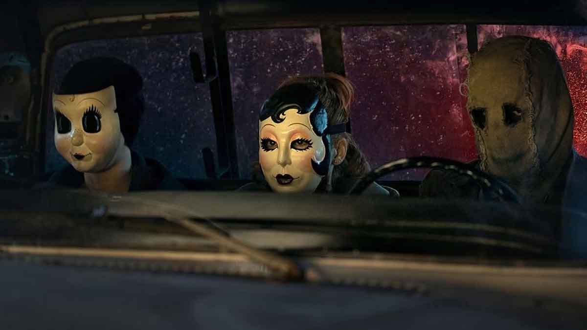 Estrenos del 30 de abril de 2026: El diablo viste de Prada 2, Strangers: Capítulo final y todas las películas que llegan a los cines en España strangers: capítulo final