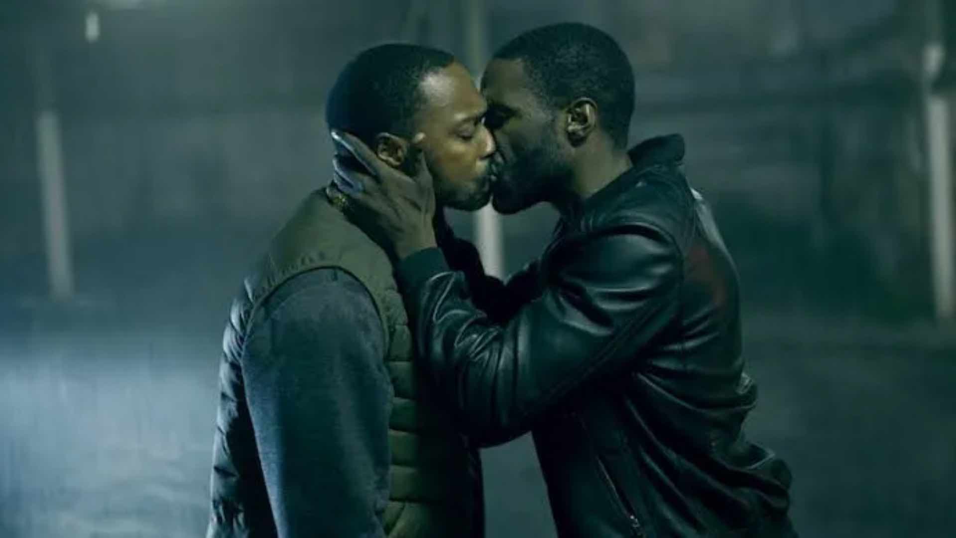 black mirror: striking vipers